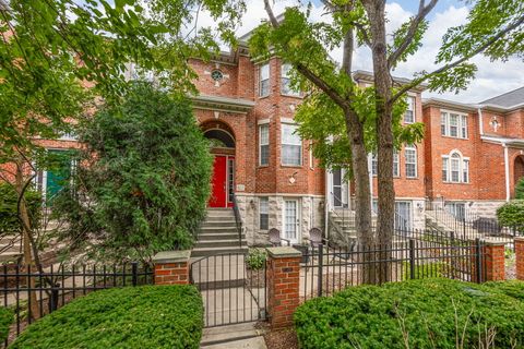 Tiny photo for 822 Shandrew Drive, Naperville, IL 60540 (MLS # 12462606)