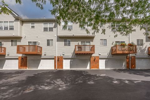 Tiny photo for 822 Shandrew Drive, Naperville, IL 60540 (MLS # 12462606)