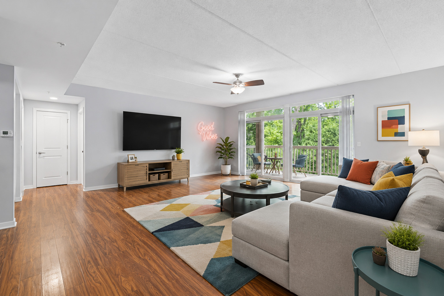 425 N BENJAMIN Drive 205