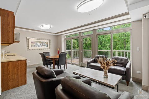 Tiny photo for 425 N BENJAMIN Drive #205, Vernon Hills, IL 60061 (MLS # 12688495)