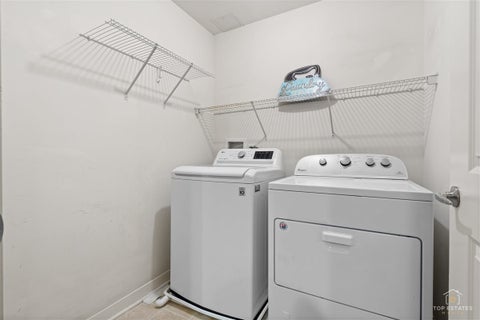 Tiny photo for 425 N BENJAMIN Drive #205, Vernon Hills, IL 60061 (MLS # 12688495)
