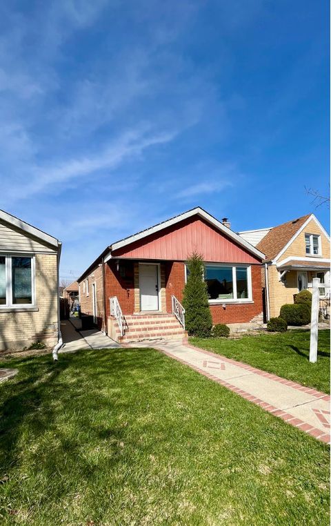 Photo of 7252 S Christiana Avenue, Chicago, IL 60629 (MLS # 12569103)