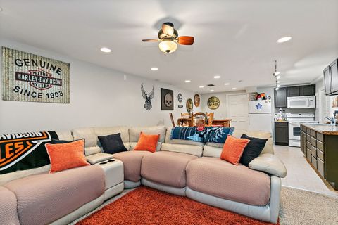 Tiny photo for 502 Vernon Drive, Oswego, IL 60543 (MLS # 12523922)