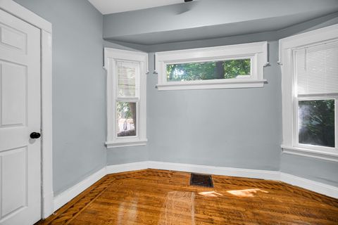 Tiny photo for 5815 W Fulton Street, Chicago, IL 60644 (MLS # 12503993)