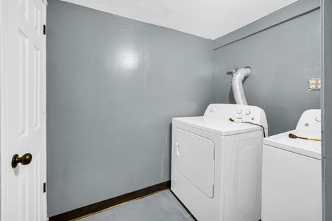 Tiny photo for 5815 W Fulton Street, Chicago, IL 60644 (MLS # 12503993)