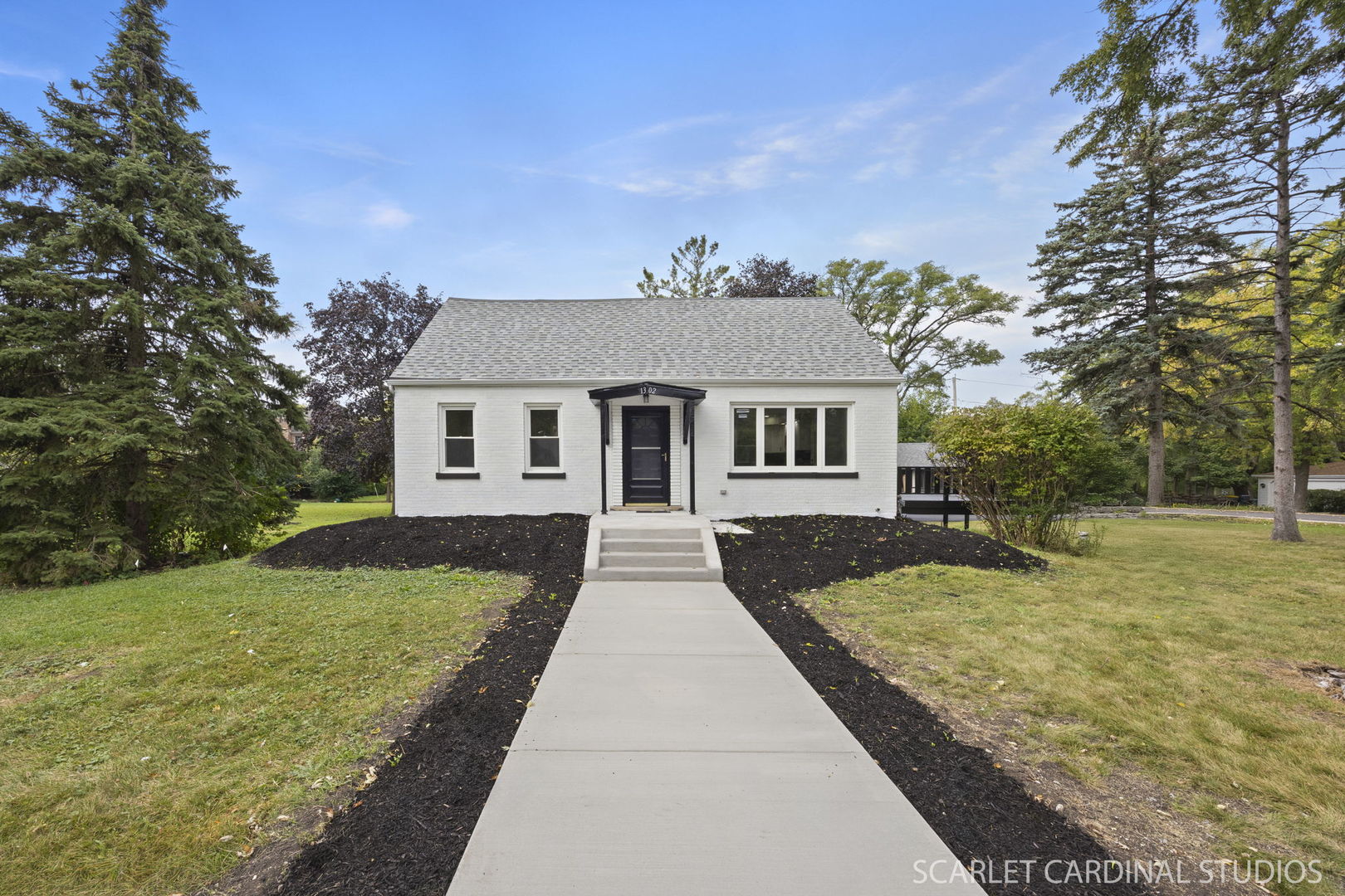 1302 S Luther Avenue