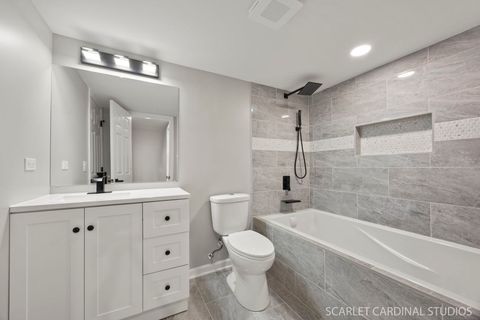 Tiny photo for 1302 S Luther Avenue, Lombard, IL 60148 (MLS # 12496953)