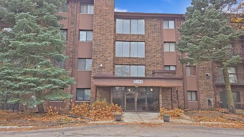 Photo of 14621 Greenwood Road #406, Dolton, IL 60419 (MLS # 12523098)