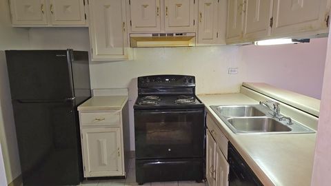 Tiny photo for 14621 Greenwood Road #406, Dolton, IL 60419 (MLS # 12523098)