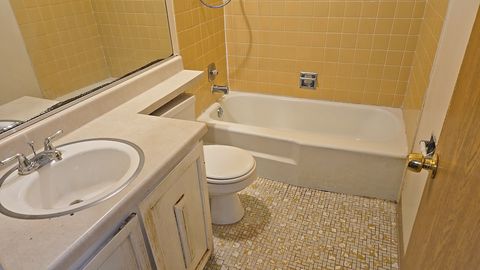 Tiny photo for 14621 Greenwood Road #406, Dolton, IL 60419 (MLS # 12523098)