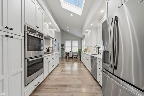 Tiny photo for 581 Hill Street, Highland Park, IL 60035 (MLS # 12618219)