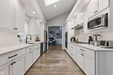 Tiny photo for 581 Hill Street, Highland Park, IL 60035 (MLS # 12618219)