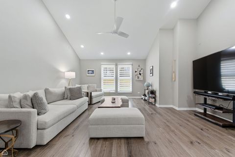 Tiny photo for 581 Hill Street, Highland Park, IL 60035 (MLS # 12618219)