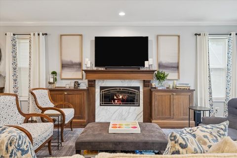 Tiny photo for 2226 W Barry Avenue, Chicago, IL 60618 (MLS # 12494715)