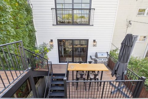 Tiny photo for 2226 W Barry Avenue, Chicago, IL 60618 (MLS # 12494715)