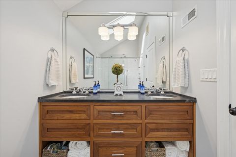 Tiny photo for 2226 W Barry Avenue, Chicago, IL 60618 (MLS # 12494715)