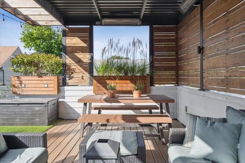 Tiny photo for 2226 W Barry Avenue, Chicago, IL 60618 (MLS # 12494715)