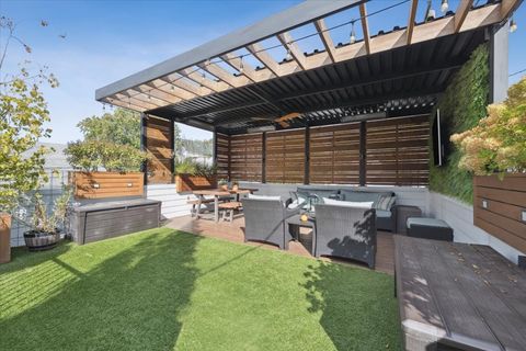 Tiny photo for 2226 W Barry Avenue, Chicago, IL 60618 (MLS # 12494715)