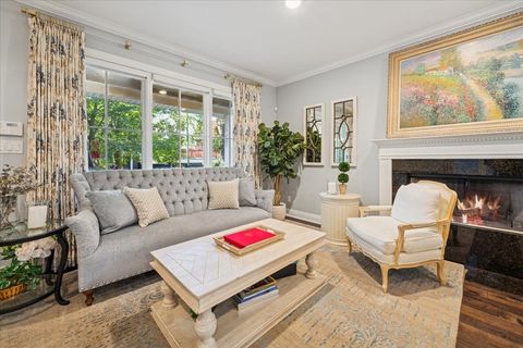 Tiny photo for 2226 W Barry Avenue, Chicago, IL 60618 (MLS # 12494715)