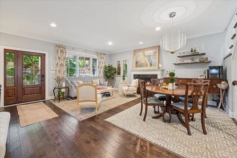 Tiny photo for 2226 W Barry Avenue, Chicago, IL 60618 (MLS # 12494715)