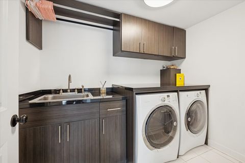 Tiny photo for 2226 W Barry Avenue, Chicago, IL 60618 (MLS # 12494715)