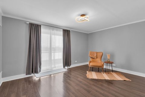 Tiny photo for Schaumburg, IL 60193 (MLS # 12575615)