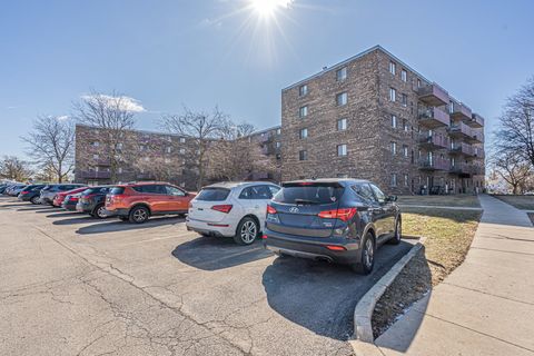 Tiny photo for Schaumburg, IL 60193 (MLS # 12575615)