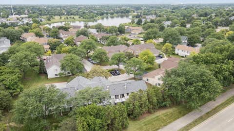 Tiny photo for 440 Somerset Court #D, Aurora, IL 60504 (MLS # 12699417)