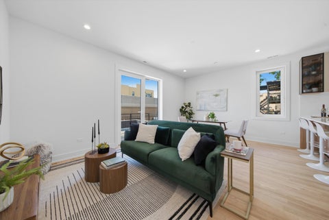 Tiny photo for 5428 N Winthrop Avenue #203, Chicago, IL 60640 (MLS # 12754767)