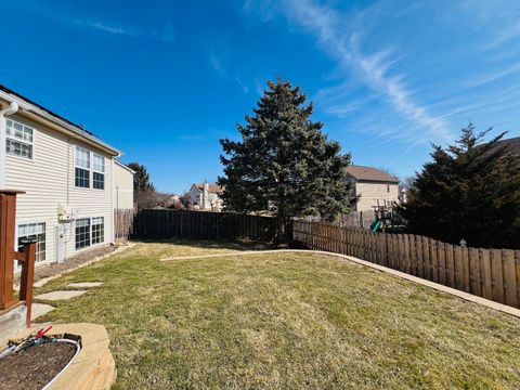 Tiny photo for 765 Village Road, Crystal Lake, IL 60014 (MLS # 12580775)