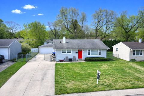 Tiny photo for 117 Cordova Road, Carpentersville, IL 60110 (MLS # 12620114)