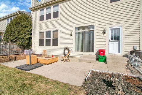 Tiny photo for 44 Westover Road, Highwood, IL 60040 (MLS # 12579144)