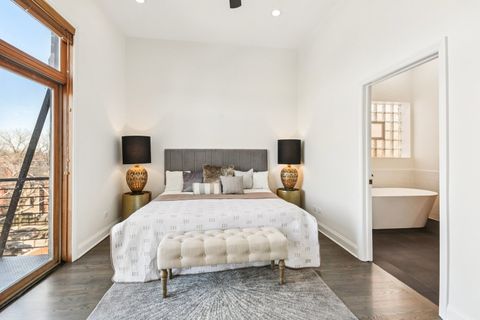 Tiny photo for 2240 W North Avenue #4E, Chicago, IL 60647 (MLS # 12597147)