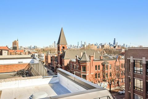 Tiny photo for 2240 W North Avenue #4E, Chicago, IL 60647 (MLS # 12597147)