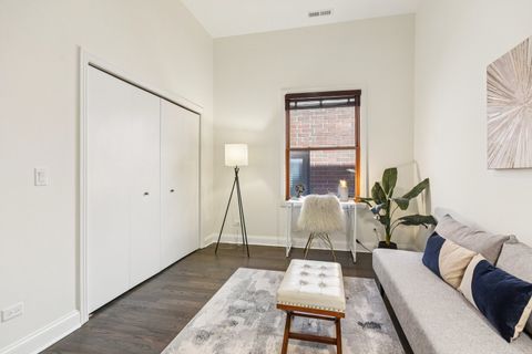 Tiny photo for 2240 W North Avenue #4E, Chicago, IL 60647 (MLS # 12597147)