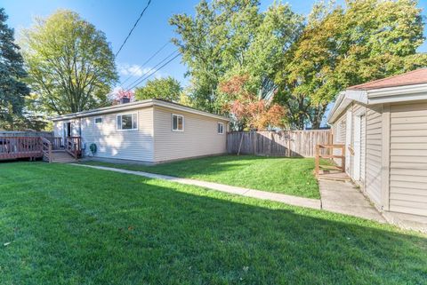Tiny photo for 433 N Lincoln Avenue, Villa Park, IL 60181 (MLS # 12508062)