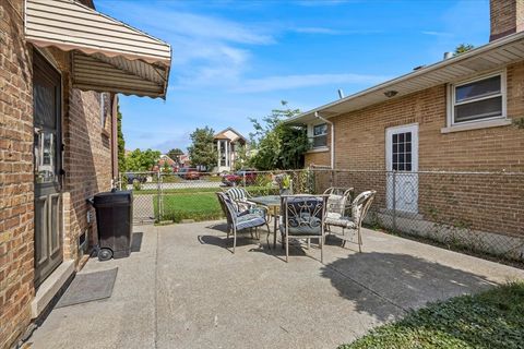 Tiny photo for 7241 W 62nd Street, Summit, IL 60501 (MLS # 12466910)
