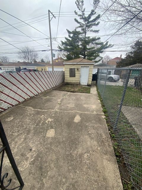 Tiny photo for 9620 S Halsted Street #B, Chicago, IL 60628 (MLS # 12617161)