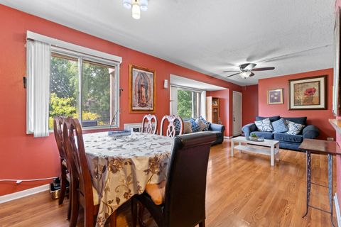 Tiny photo for 2504 Algonquin Road #14, Rolling Meadows, IL 60008 (MLS # 12482250)