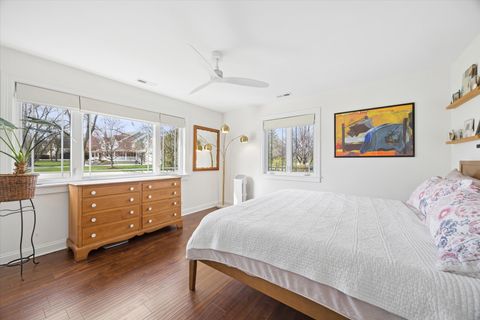 Tiny photo for 2000 W 55th Place, La Grange Highlands, IL 60525 (MLS # 12614935)