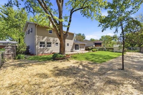 Tiny photo for 1117 E Kitson Drive, Palatine, IL 60074 (MLS # 12645802)