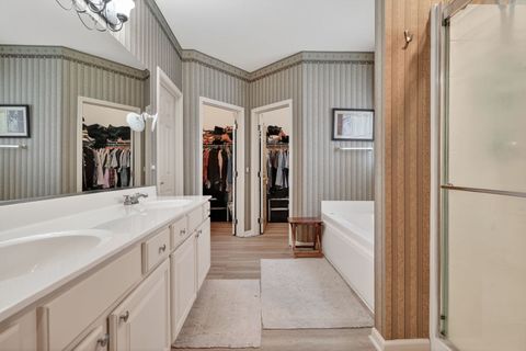 Tiny photo for 2072 Inverness Drive, Vernon Hills, IL 60061 (MLS # 12631647)