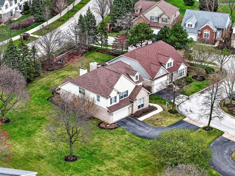 Tiny photo for 2072 Inverness Drive, Vernon Hills, IL 60061 (MLS # 12631647)