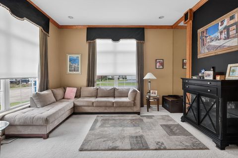 Tiny photo for 2072 Inverness Drive, Vernon Hills, IL 60061 (MLS # 12631647)