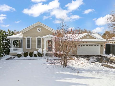 Photo of 800 Ingalton Avenue, West Chicago, IL 60185 (MLS # 12577939)