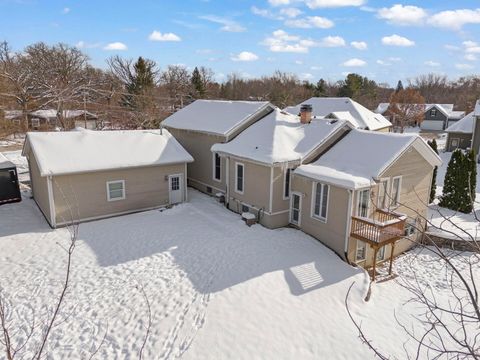 Tiny photo for 800 Ingalton Avenue, West Chicago, IL 60185 (MLS # 12577939)