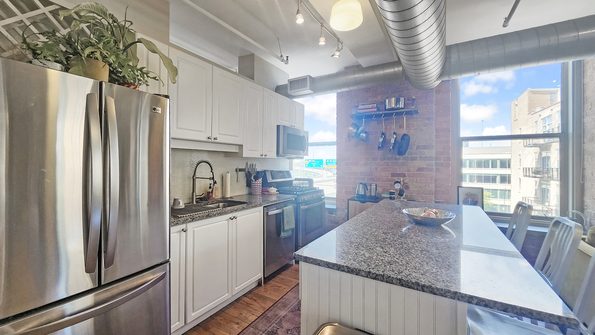 420 S Clinton Street 401