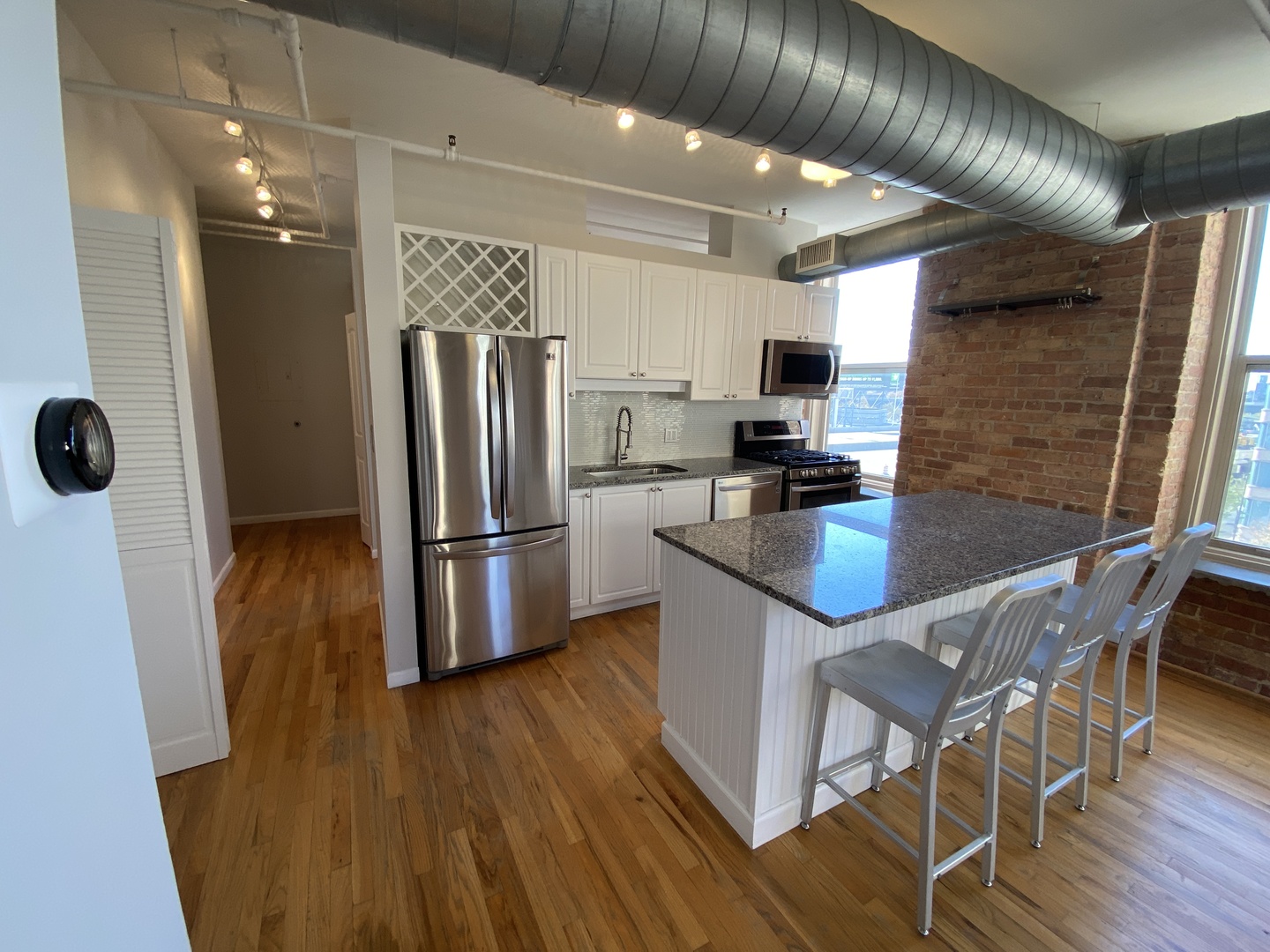 420 S Clinton Street 401