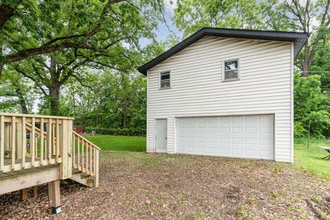 Tiny photo for 909 Woods Avenue, Joliet, IL 60436 (MLS # 12432283)