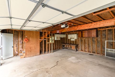 Tiny photo for 909 Woods Avenue, Joliet, IL 60436 (MLS # 12432283)